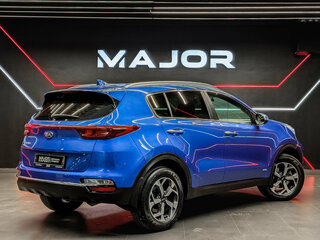 2021 Kia Sportage IV Рестайлинг, синий, 2650000 рублей, вид 5