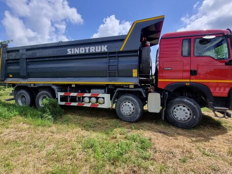 2023 Sinotruk Howo T5G, красный, 7100000 рублей, вид 2