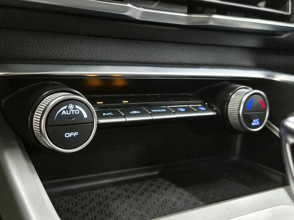 2022 Geely Coolray I, серебристый, 1299000 рублей - вид 18