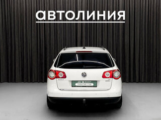 2010 Volkswagen Passat EcoFuel B6, белый, 825000 рублей, вид 5