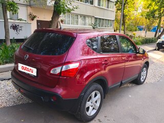 2012 Nissan Qashqai I Рестайлинг, красный, 990000 рублей, вид 4