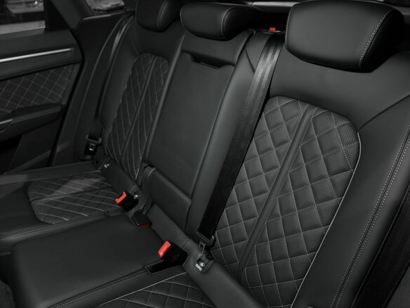 2026 Audi Q3 35 TFSI II (F3), серый, 4710110 рублей - вид 10