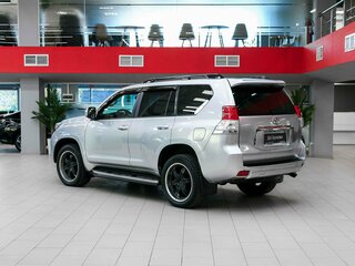 2011 Toyota Land Cruiser Prado 150 Series, серебристый, 2450000 рублей, вид 4