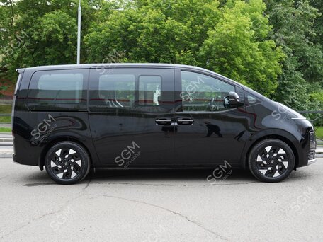 2026 Hyundai Staria I Рестайлинг, чёрный, 10300000 рублей, вид 2