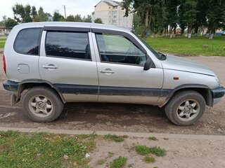 2003 Chevrolet Niva I, серебристый, 280000 рублей, вид 2