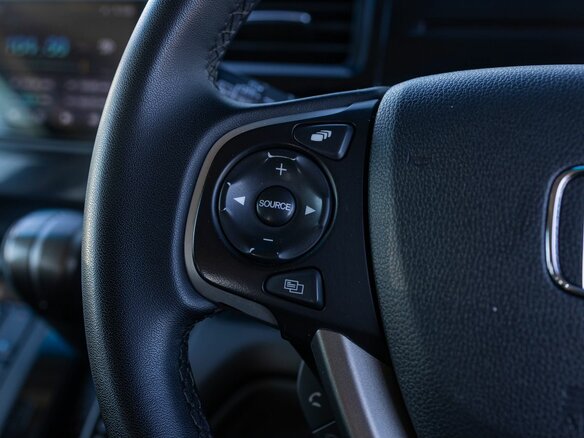 2020 Honda Stepwgn V Рестайлинг, серый, 2299000 рублей - вид 21