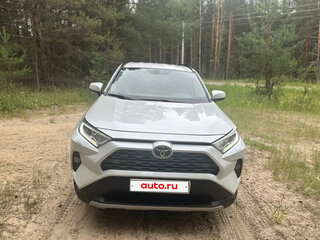 2022 Toyota RAV4 V (XA50), белый, 3000000 рублей, вид 2