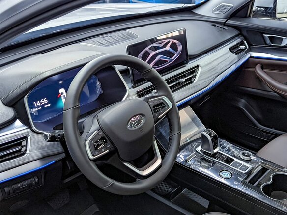 2024 Xcite X-Cross 8, серебристый - вид 6
