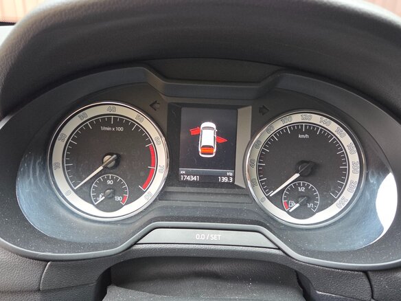2015 Skoda Octavia Scout III (A7), чёрный - вид 9