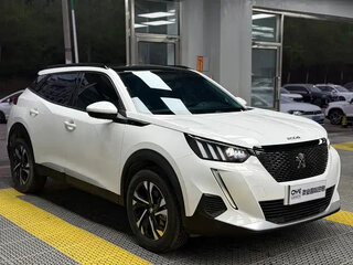 2022 Peugeot 2008 II, белый, 1185000 рублей, вид 3