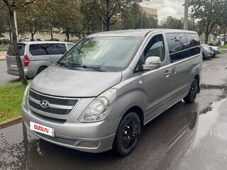 2014 Hyundai Grand Starex I, серебристый, 2000000 рублей, вид 1