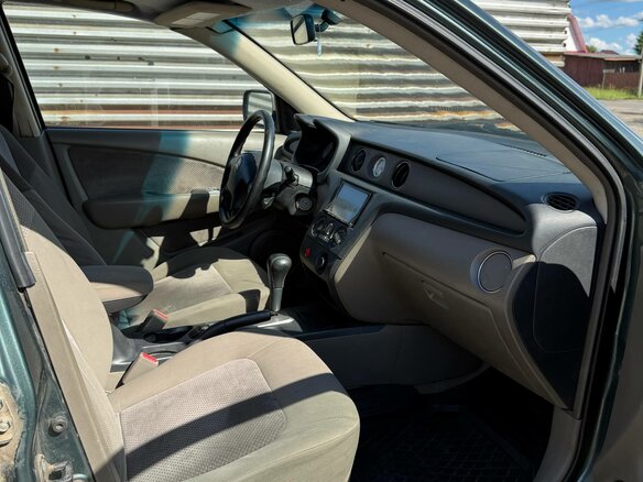2003 Mitsubishi Outlander I, зелёный, 420000 рублей - вид 16