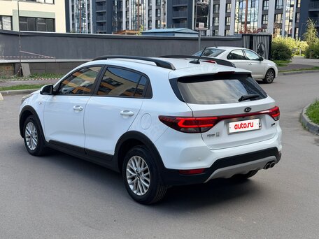 2019 Kia Rio X-Line IV, белый, 1595000 рублей, вид 2