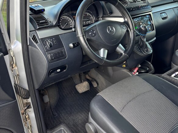 2014 Mercedes-Benz Viano Long L2 I (W639) Рестайлинг, серебристый, 1750000 рублей - вид 11
