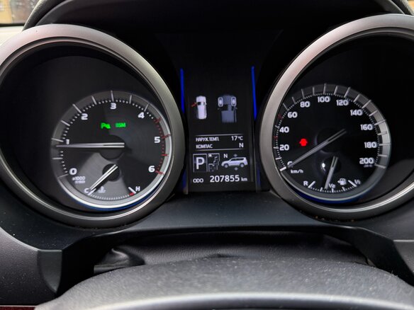 2015 Toyota Land Cruiser Prado 150 Series Рестайлинг 1, серебристый - вид 5