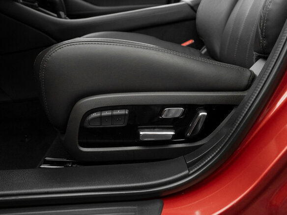 2021 Mazda 6 III (GJ) Рестайлинг 2, красный, 2960000 рублей - вид 19