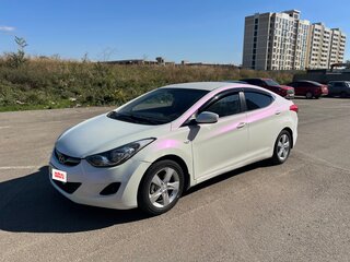 2013 Hyundai Elantra V (MD), белый, 670000 рублей, вид 2