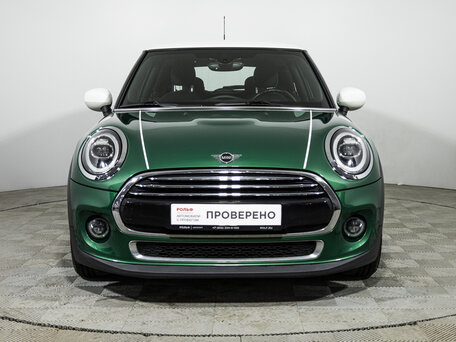 2021 Mini Hatch Cooper III (F55/F56) Рестайлинг, зелёный, 2140900 рублей, вид 2