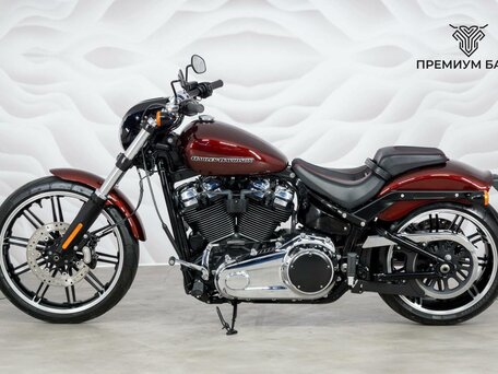 2017 Harley-Davidson Breakout, красный, 1677000 рублей, вид 2
