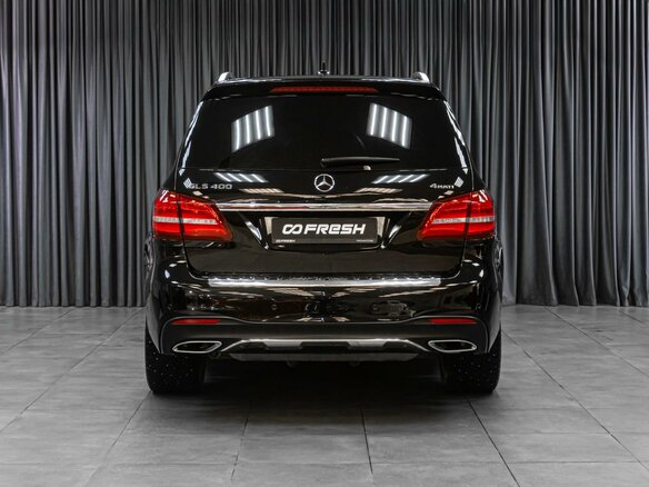 2018 Mercedes-Benz GLS 400 I (X166), чёрный, 5099000 рублей - вид 3