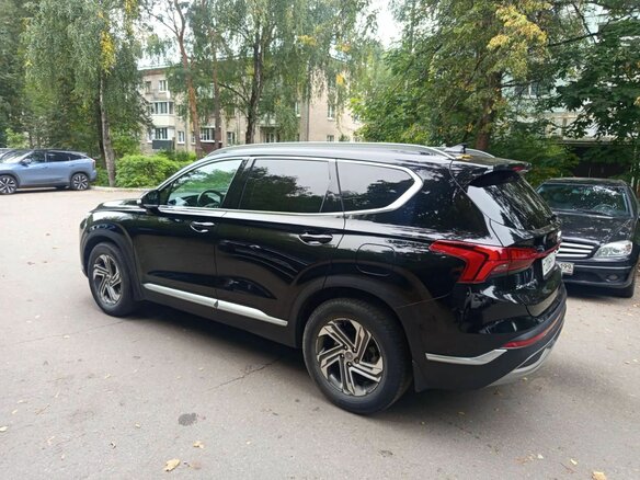 2021 Hyundai Santa Fe IV Рестайлинг, чёрный, 3200000 рублей - вид 5