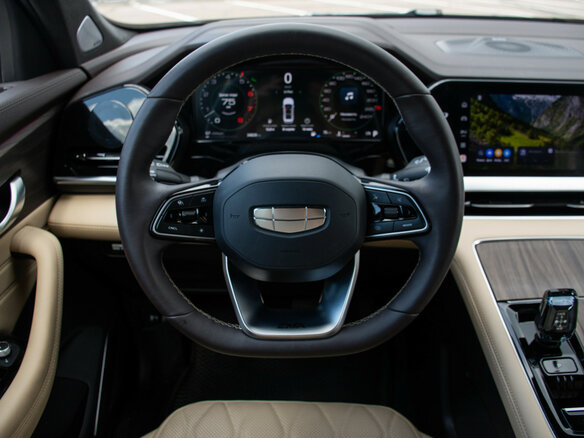 2025 Geely Monjaro (Xingyue L) I Рестайлинг (China Market), чёрный, 3497000 рублей - вид 21