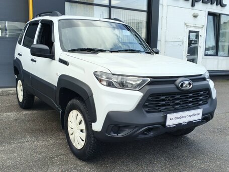 2022 Lada (ВАЗ) Niva Travel I, белый, 930000 рублей, вид 3