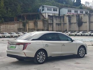 2023 Hongqi E-QM5 56 kWh I, бежевый, 1180000 рублей, вид 5