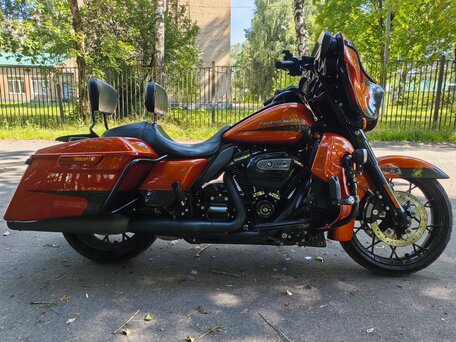 2020 Harley-Davidson Street Glide Special, оранжевый, 1550000 рублей, вид 5