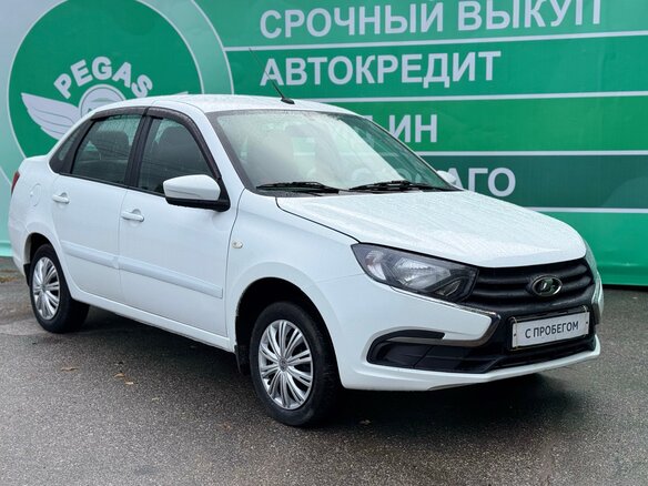 2019 Lada (ВАЗ) Granta I Рестайлинг, белый, 470000 рублей - вид 1