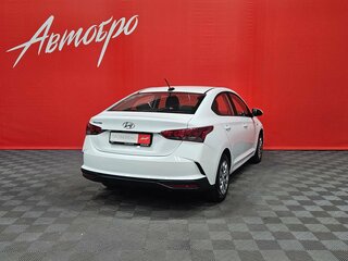 2022 Hyundai Solaris II Рестайлинг, белый, 1479000 рублей, вид 5