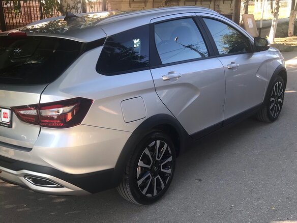 2024 Lada (ВАЗ) Vesta SW Cross I Рестайлинг (NG), серебристый, 1700000 рублей - вид 11