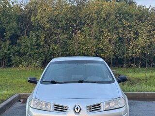 2006 Renault Megane II Рестайлинг, серебристый, 320000 рублей, вид 1
