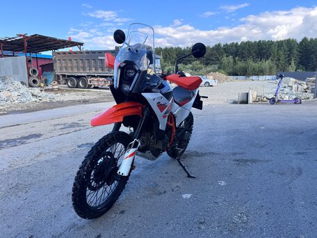 2025 KTM 390 Adventure R, белый, 700000 рублей, вид 1