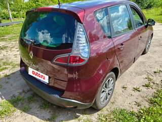 2013 Renault Scenic Grand III Рестайлинг, красный, 499000 рублей, вид 5
