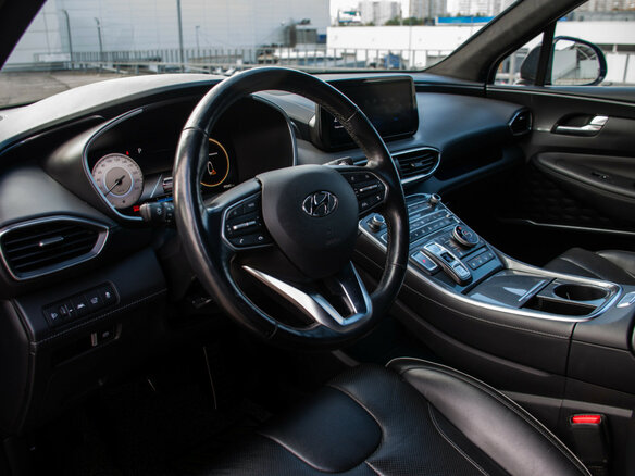 2020 Hyundai Santa Fe IV Рестайлинг, чёрный, 3558000 рублей - вид 8