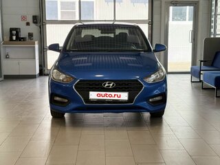 2018 Hyundai Solaris II, синий, 1280000 рублей, вид 2