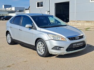 2008 Ford Focus II Рестайлинг, серебристый, 360000 рублей, вид 3