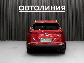 2018 Kia Sportage IV, красный, 1380000 рублей, вид 4