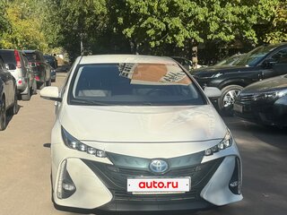 2017 Toyota Prius PHV ZVW52 Prime IV (XW50), белый, 2099000 рублей, вид 1