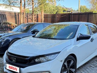 2021 Honda Civic X Рестайлинг, белый, 2200000 рублей, вид 4