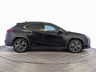 2022 Lexus UX 250h I, чёрный, 3999000 рублей, вид 4