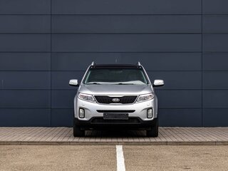 2013 Kia Sorento II Рестайлинг, серебристый, 1855000 рублей, вид 2