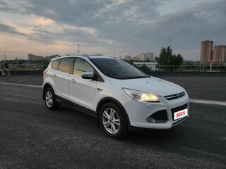 2014 Ford Kuga II, белый, 1250000 рублей, вид 3