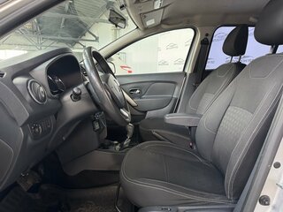 2015 Renault Sandero II, серебристый, 599000 рублей, вид 5