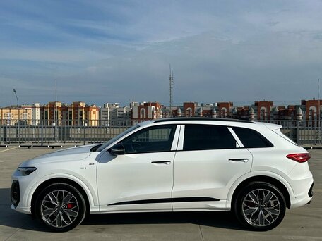 2026 Audi Q5 L III (GU), белый, 5940000 рублей, вид 2