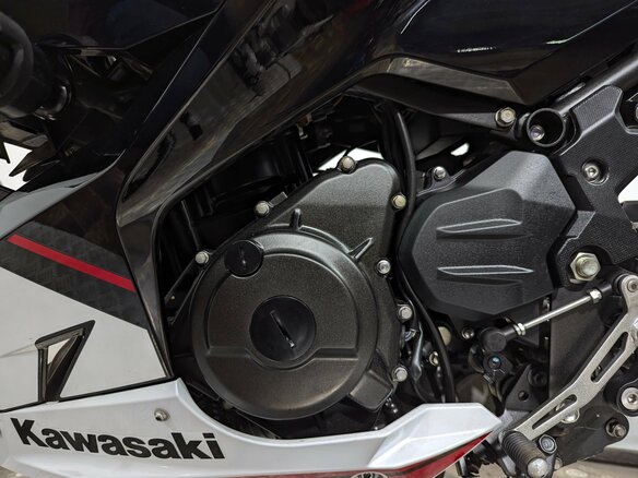 2021 Kawasaki Ninja 400, зелёный, 649000 рублей - вид 17