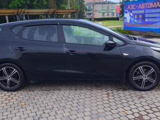 2016 Kia Ceed II Рестайлинг, чёрный, 830000 рублей, вид 3