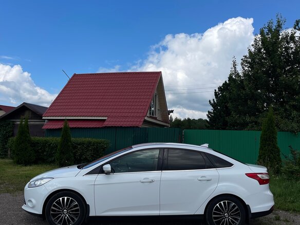 2013 Ford Focus III, белый, 740000 рублей - вид 1