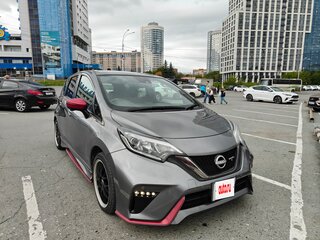 2019 Nissan Note Nismo S e-Power II Рестайлинг, серый, 1640000 рублей, вид 1